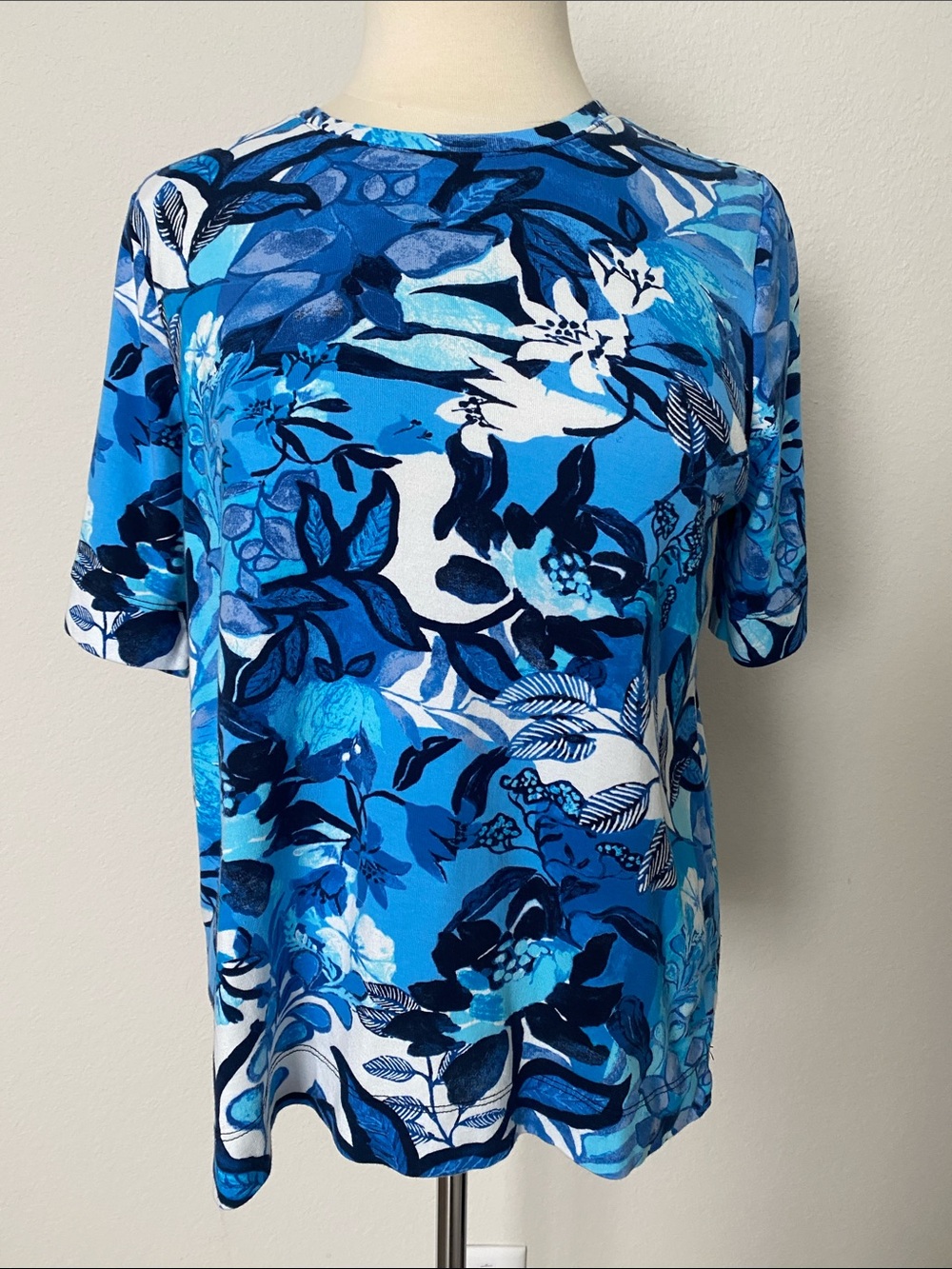Chico's Blue Floral Short Sleeve Tee Pima Cotton Sz Large